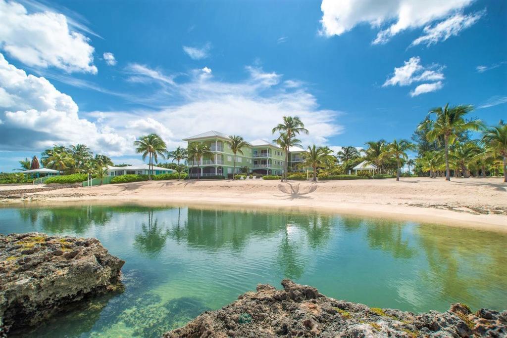 Апартаменты On The Bay North Side Экстерьер фото